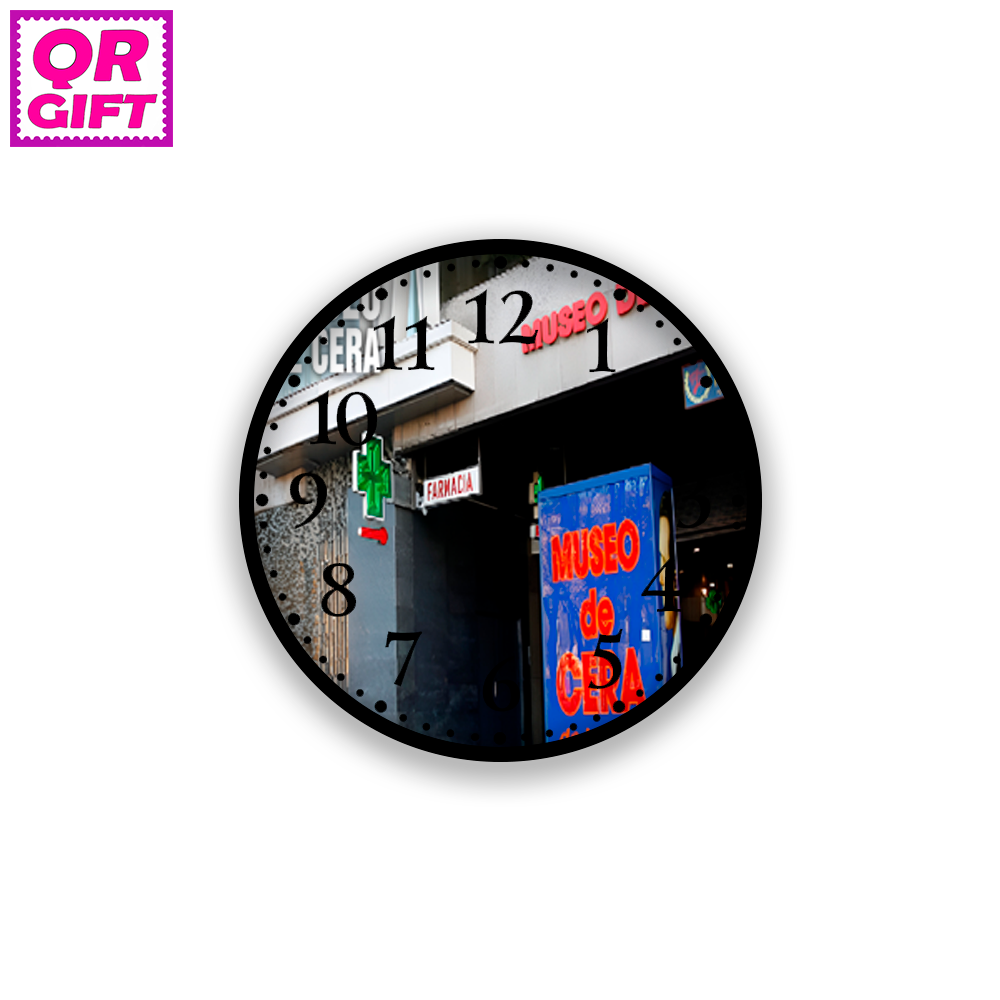 Reloj de Pared-Museo de Cera